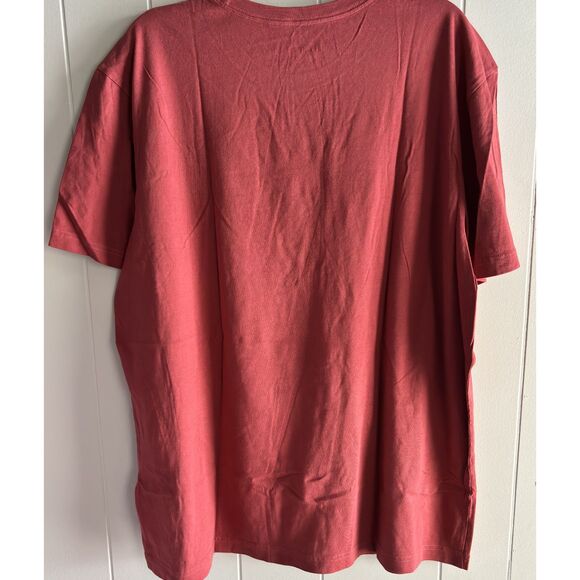 Life Is Good CHILL Snowman Graphic T-Shirt Women’s XL Red Winter Holiday Tee #F - Picture 3 of 7